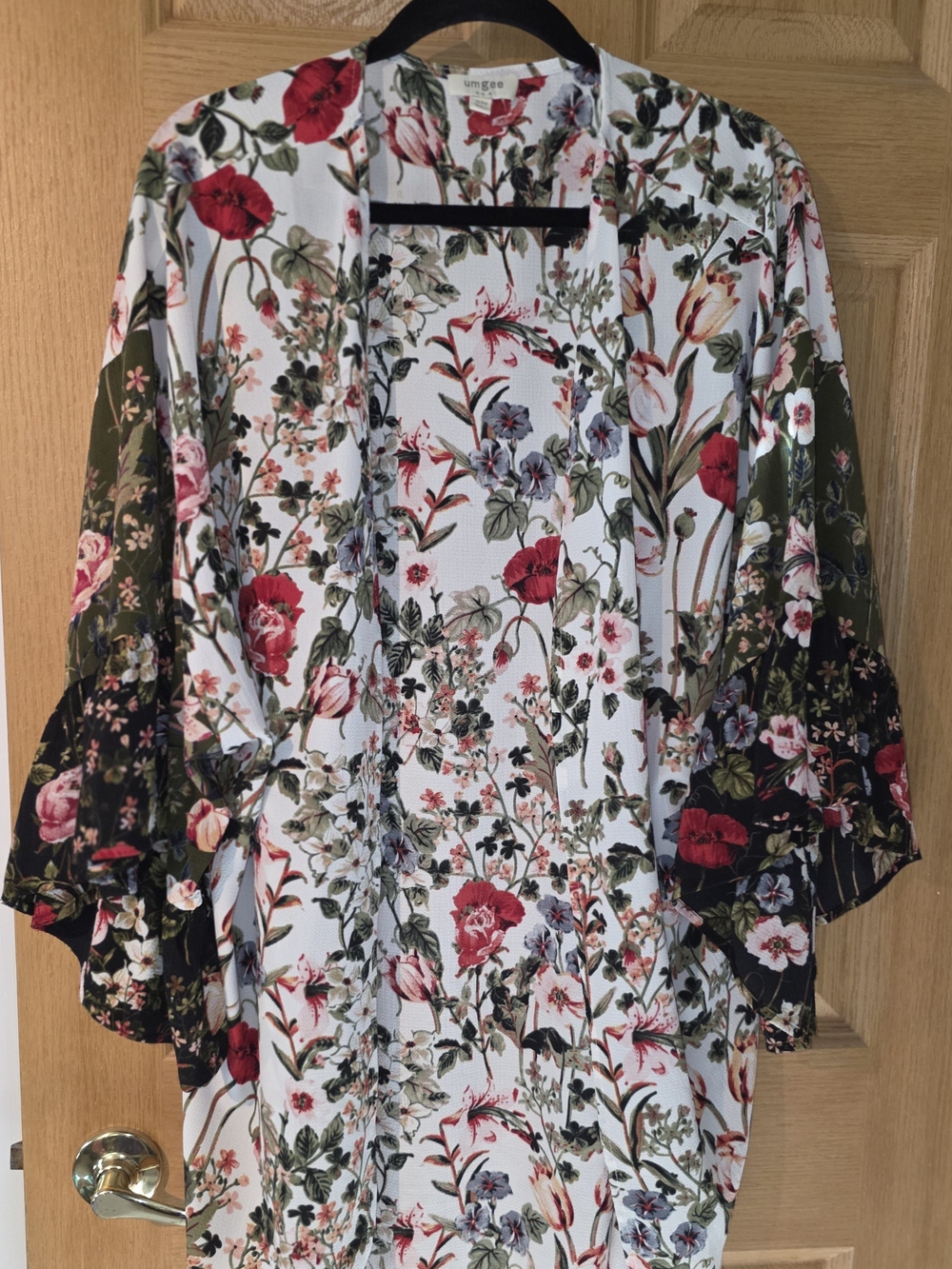 Umgee Floral Open-Front Kimono - Red & Green Floral